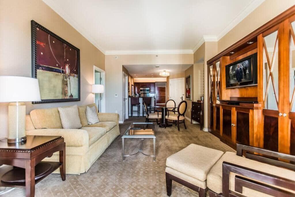 Mgm 1br Penthouse 37802 Las Vegas