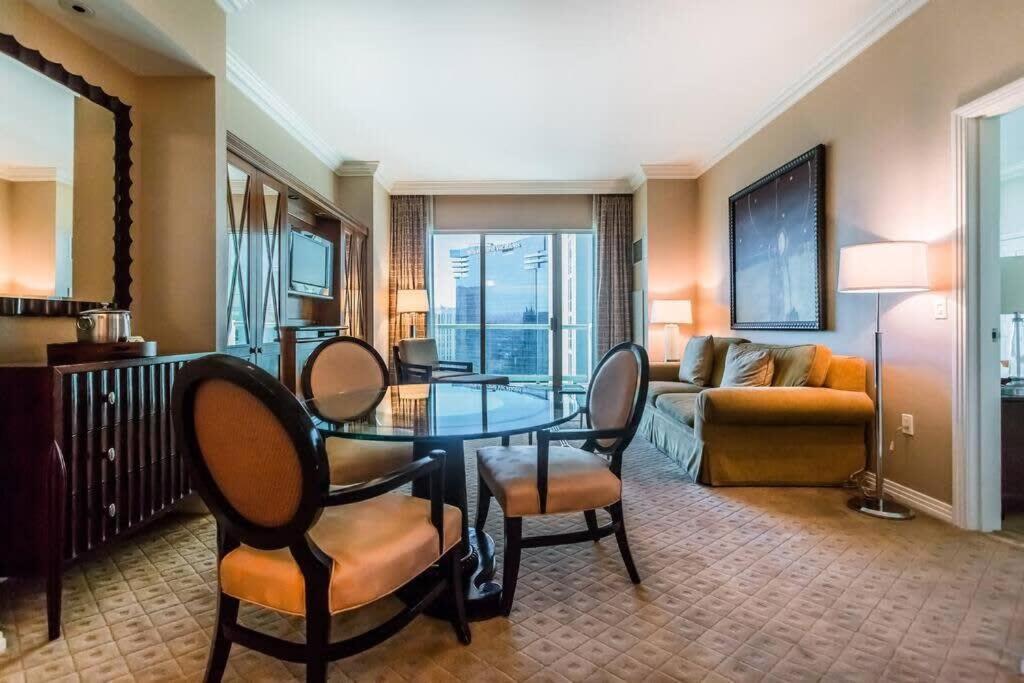 Apartment Mgm 1br Penthouse 37802 Las Vegas