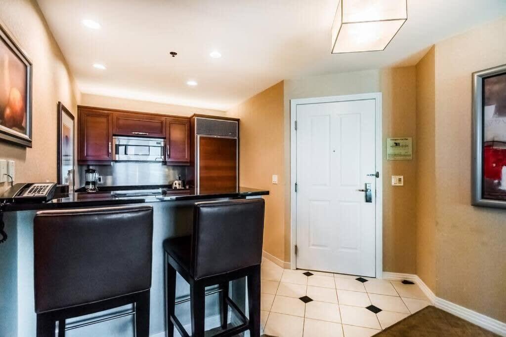 Mgm 1br Penthouse 37802 Apartment