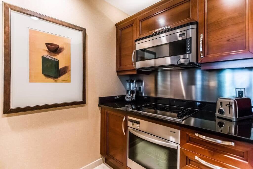 Apartment Mgm 1br Penthouse 37802